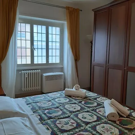 Apartament Tiberishouse